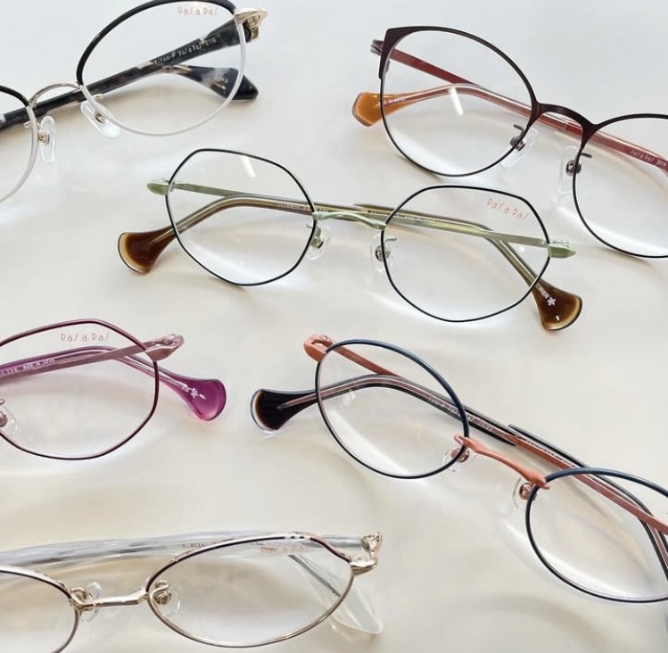 取扱ブランド一覧 ｜ メガネのサンクス